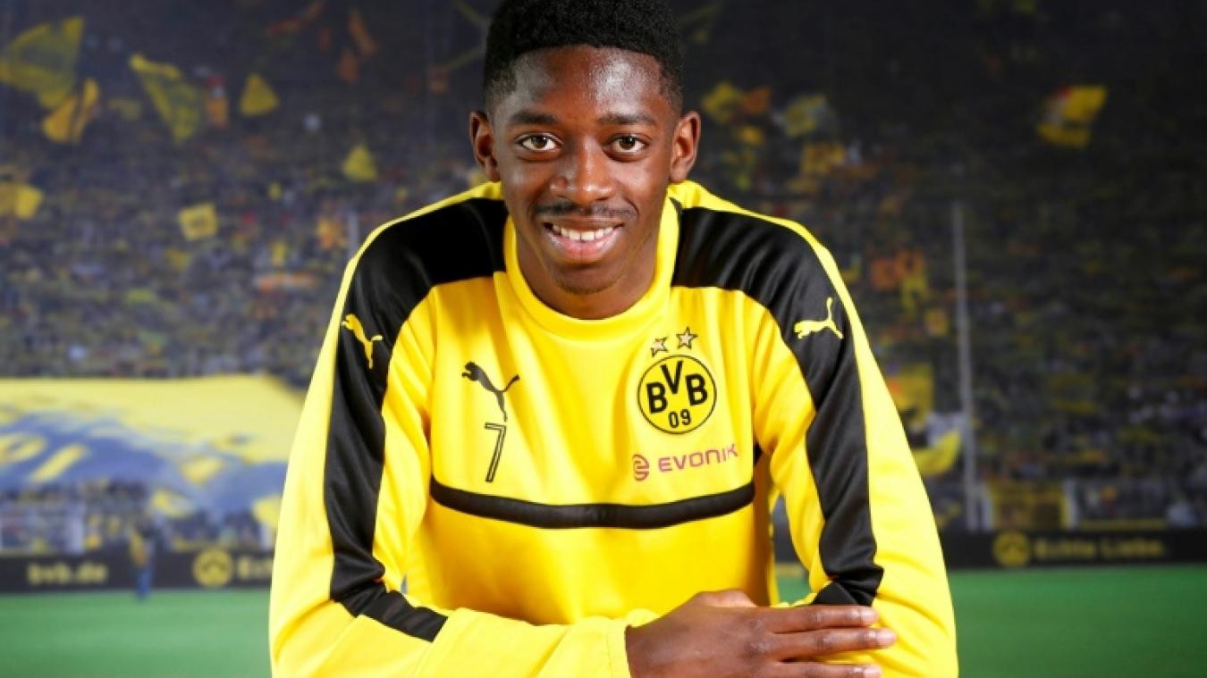 保安大爷中场硬核加入拉拉队，全场尖叫炸了！