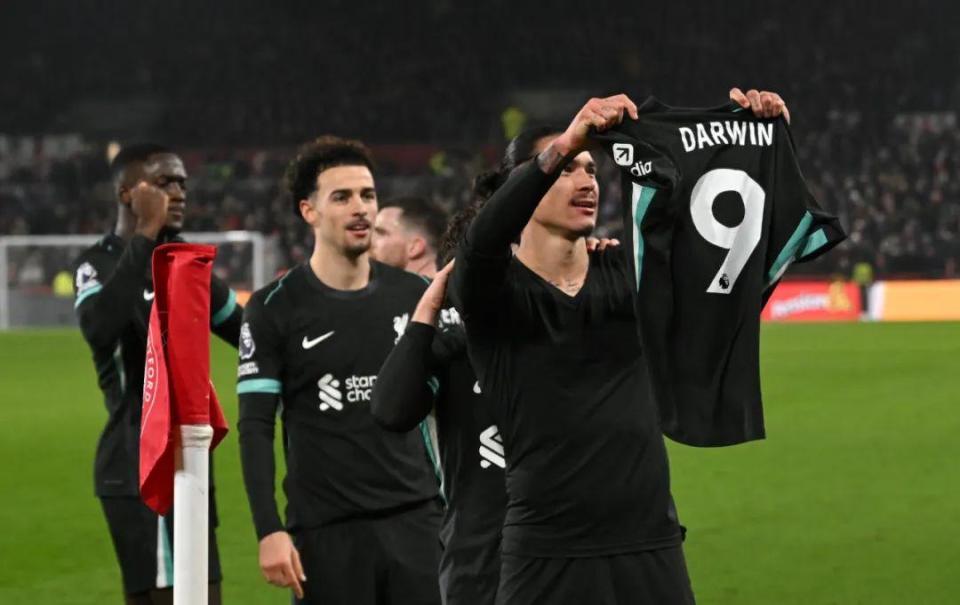 亚历山大15中11轰28分8助，连续96场20+得分