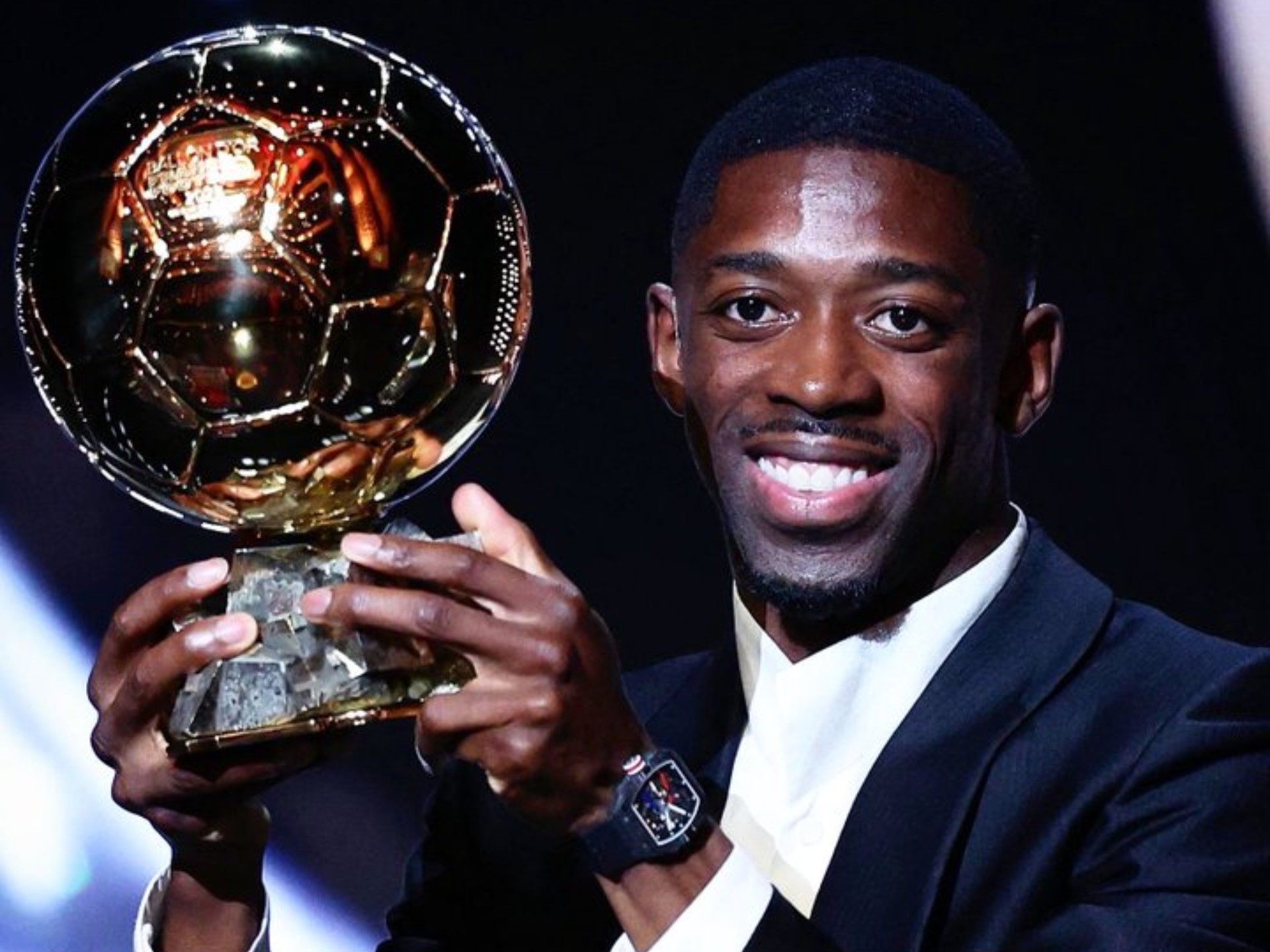 培养出总冠军！圣克拉拉大学退役杰伦·威廉姆斯24号球衣