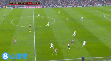 罗马诺独家：奥罗斯科已启程前往英格兰，即将加盟曼联