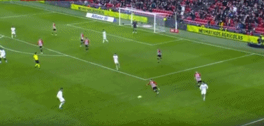 重创！阿诺德伤停两月 皇马右路告急 欧冠生死战遭遇防线危机