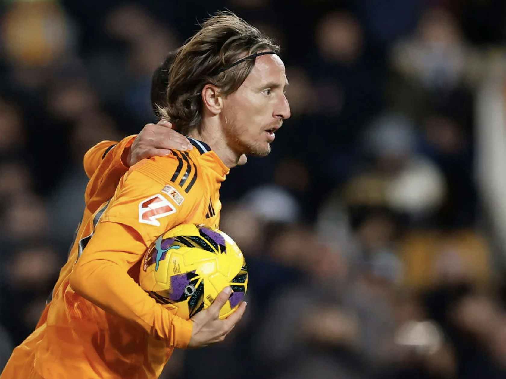 足球欧洲杯倒计时50天，多队提前公布名单